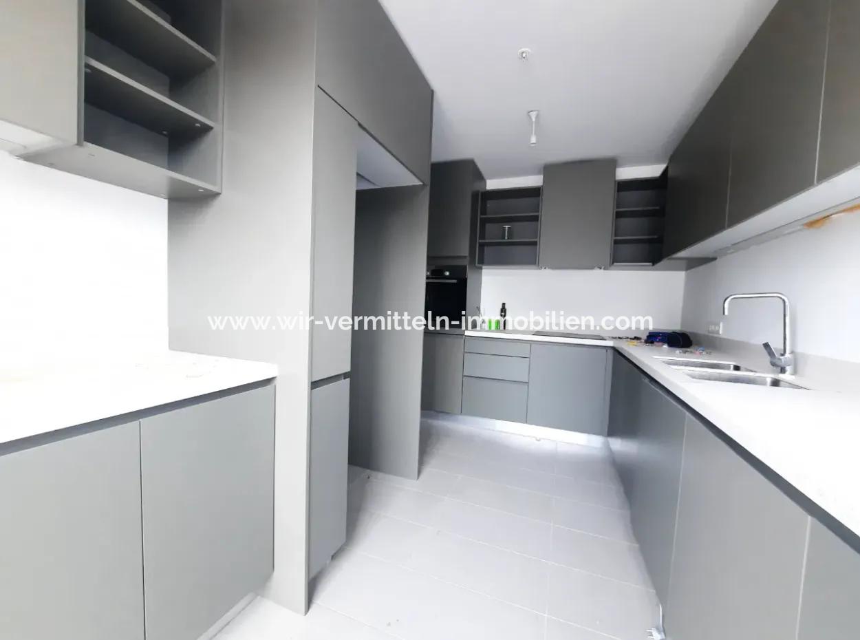 İncek Loft Satılık 3+1 Bahçe Dubleksi Peyzaj Manzaralı Daire