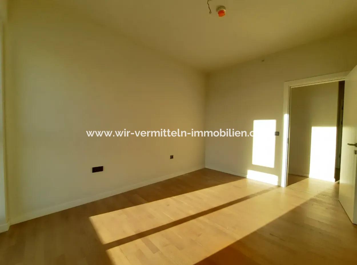 Kiracısız Beytepe İncek Bulvar Loft Satılık 3+1 130 M² 17.Kat Mogan Manzaralı Güney Cephe Daire
