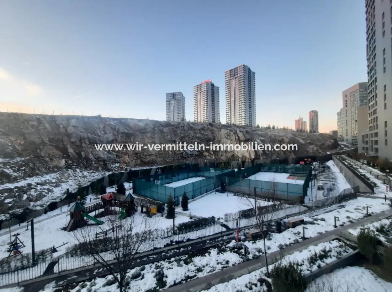 Krediye Uygun İncek Loft Satılık  2+1 Dubleks Şehir Manzaralı 2.Kat Daire