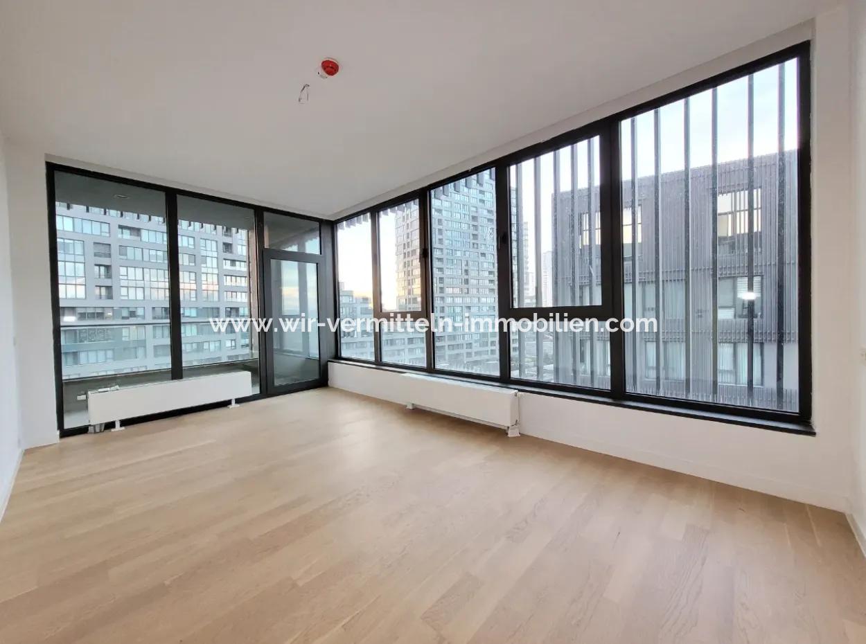 İncek Loft Satılık  5.5+1 Dubleks  Peyzaj Manzaralı 6.Kat Kiracısız Daire