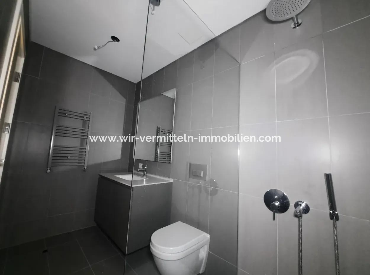 Boş Krediye Uygun İncek Loft Satılık  3+1 Dubleks Peyzaj Manzaralı 1.Kat Daire