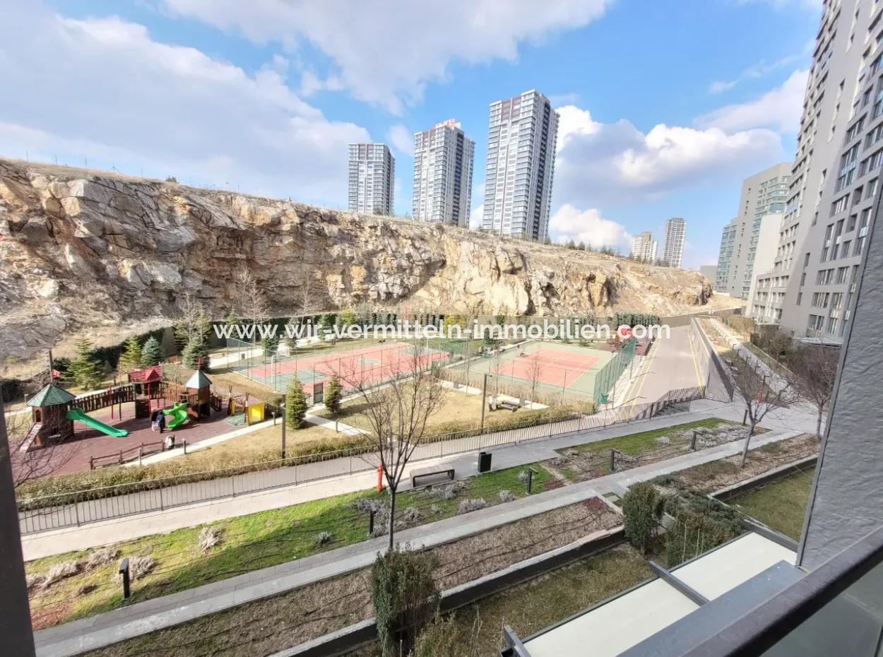 Boş Krediye Uygun İncek Loft Satılık  2+1 Dubleks Şehir Manzaralı 2.Kat Daire