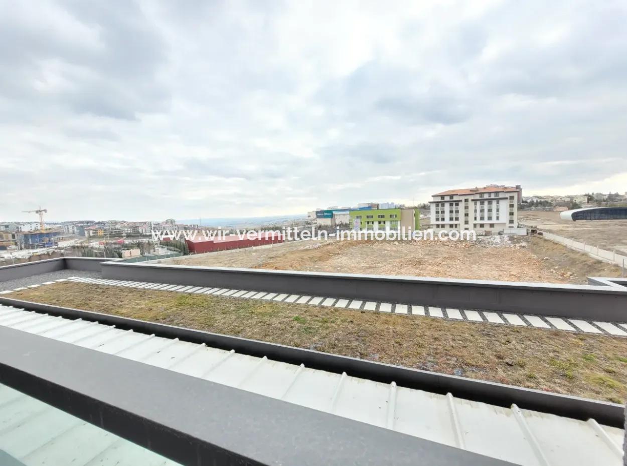 Beytepe İncek Bulvar Loft Satılık 3+1 110 M² 15.Kat Bulvar Manzaralı Daire