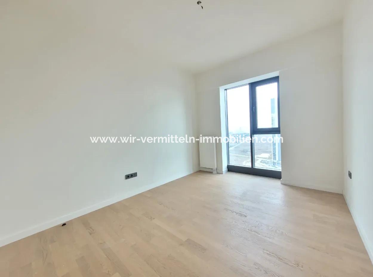 Boş Beytepe İncek Bulvar Loft Satılık 4+1 11.Kat Güney Cephe Daire