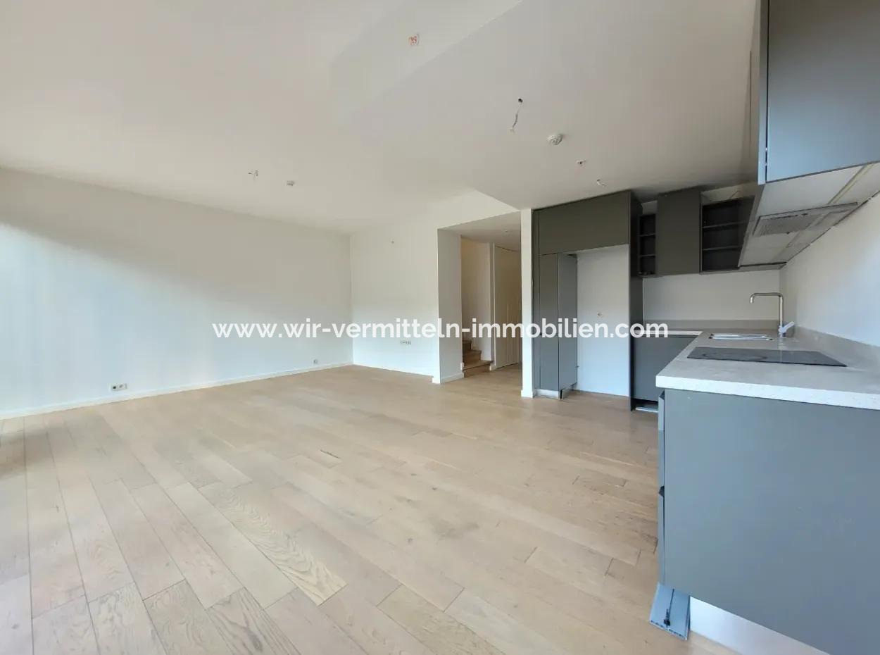 Boş Faturalı İncek Loft Satılık  2+1 Bahçe Dubleks Şehir Manzaralı Daire