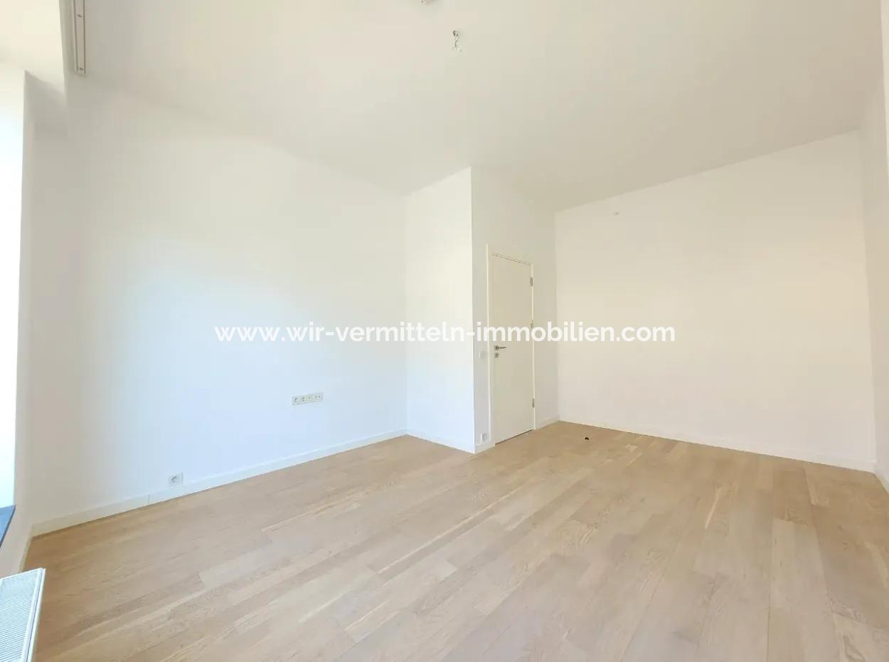 Kiracısız İncek Loft Satılık  2+1 Bahçe Dubleks Şehir Manzaralı Daire