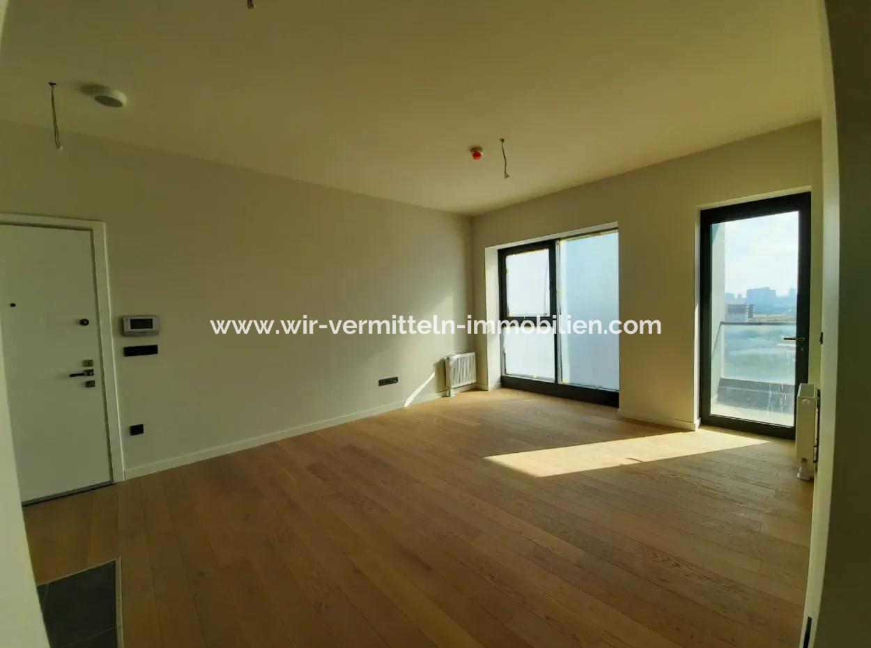 Beytepe İncek Bulvar Loft Satılık 2+1 68 M² 13.Kat Güney Cephe Daire