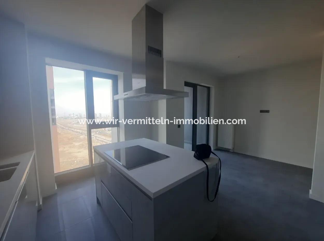 Beytepe İncek Bulvar Loft Satılık 5+1 10.Kat Kiracısız Daire