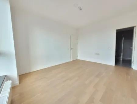 Kök Tapu İncek Loft Sitesinde Satılık  4+1 Peyzaj Manzaralı Daire (Ankara Evleri)