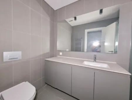 İncek Loft  Kiralık 2+1 85 M² 6.Kat Mogan Cephe Daire