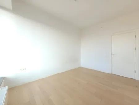 İncek Loft Kiralık 3+1 Şehir Manzaralı 19.Kat Daire