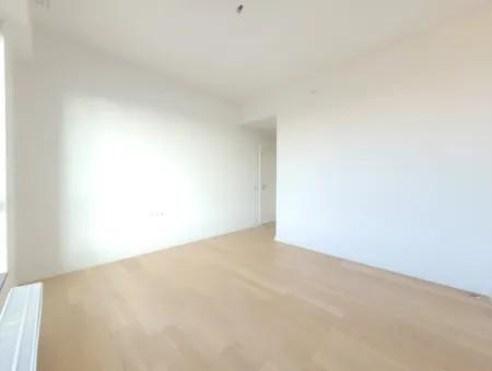 İncek Loft Kiralık 3+1 Şehir Manzaralı 19.Kat Daire