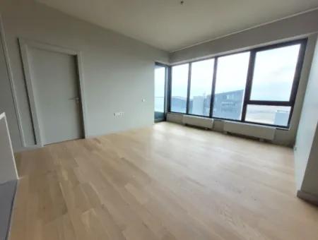 İncek Loft Kiralık  1+1 Şehir Manzaralı 10.Kat Daire