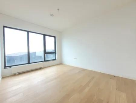 İncek Loft Satılık 3+1 110 M²  Peyzaj Manzaralı Daire