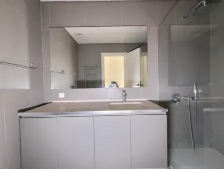 İncek Loft Satılık 3+1 110 M²  Peyzaj Manzaralı Daire