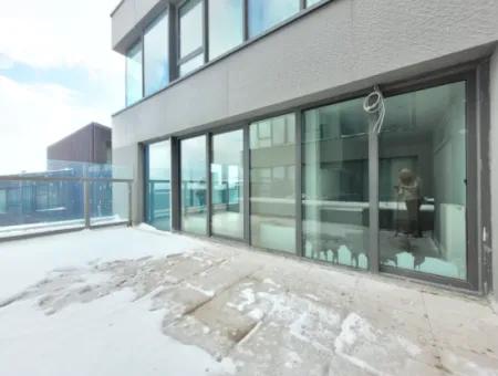 Boş İncek Loft Satılık Teraslı  3+1 110 M² Mogan Manzaralı Daire