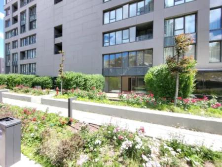 Boş Faturalı İncek Loft Satılık  2+1 Bahçe Dubleks Şehir Manzaralı Daire