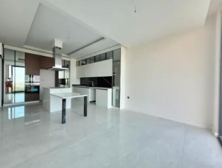 Ankara Çayyolu Alacaatlı Mh. Satılık Viole Sitesi As Royal Prestij Yatay Mimarı Bahçe Katı  4+1 Daire