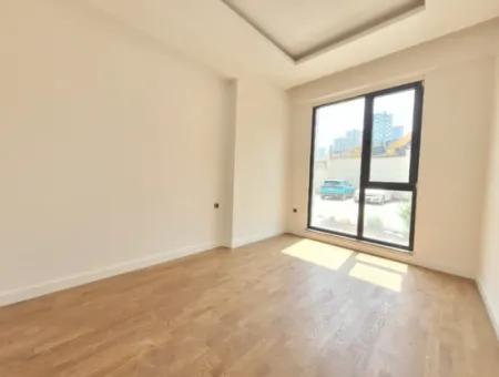Ankara Çayyolu Alacaatlı Mh. Satılık Viole Sitesi As Royal Prestij Yatay Mimarı Bahçe Katı  4+1 Daire