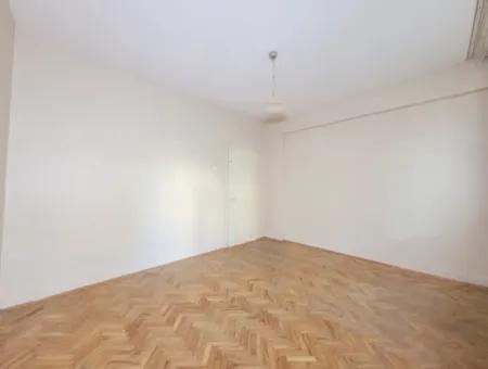 Ümitköy Merkez Ümitköy Sitesi Kiralık 100 M² 3+1 Bahçe Katı Daire Çankaya Ankara