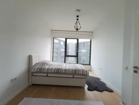Boş Krediye Uygun Göl Manzaralı İncek Loft Satılık  3+1 Dubleks Peyzaj Manzaralı 2.Kat Daire