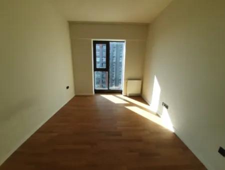 Boş Beytepe İncek Bulvar Loft Satılık 1+1 46 M² 9.Kat Göl Manzaralı Daire