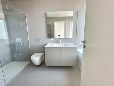 Kiracısız İncek Loft Satılık  5.5+1  Göl Manzaralı 20.Kat Daire