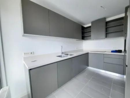 Boş Krediye Uygun İncek Loft Satılık  3+1 Dubleks Peyzaj Manzaralı 1.Kat Daire