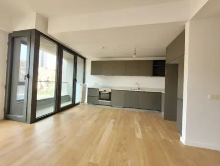 Boş Krediye Uygun İncek Loft Satılık  2+1 Dubleks Şehir Manzaralı 2.Kat Daire