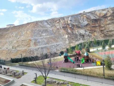 Boş Krediye Uygun İncek Loft Satılık  2+1 Dubleks Şehir Manzaralı 2.Kat Daire