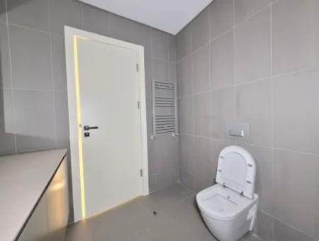 Boş Faturalı İncek Loft Satılık  2+1 Bahçe Dubleks Şehir Manzaralı Daire